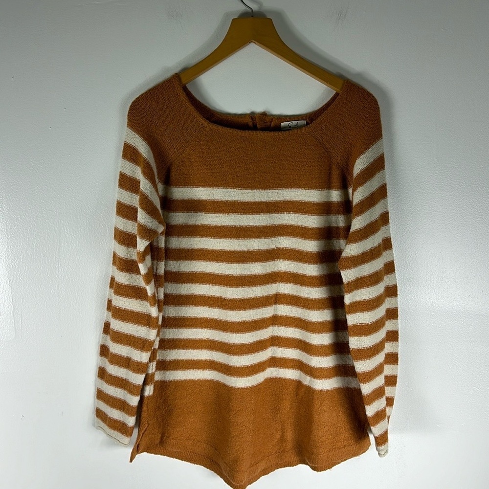 Easel Orange Spice Fuzzy Striped Pullover Women’s Sweater Rounded Hems Large